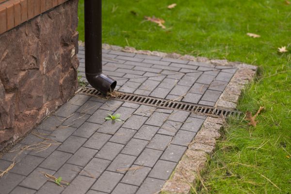 Gutter Drain Maintenance Service